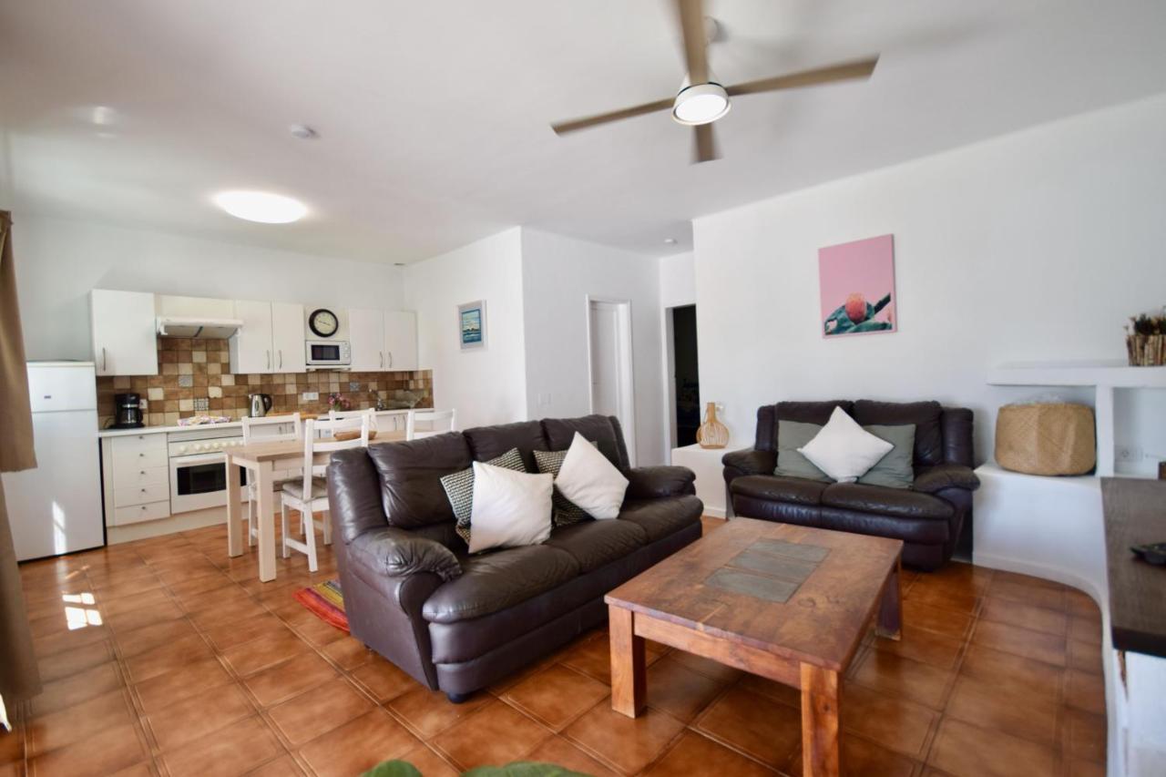 Terracitas 3 Hiru , Coqueto Bungalow Con Ac , Terraza Y Piscina Comunitaria Playa Blanca  Eksteriør billede